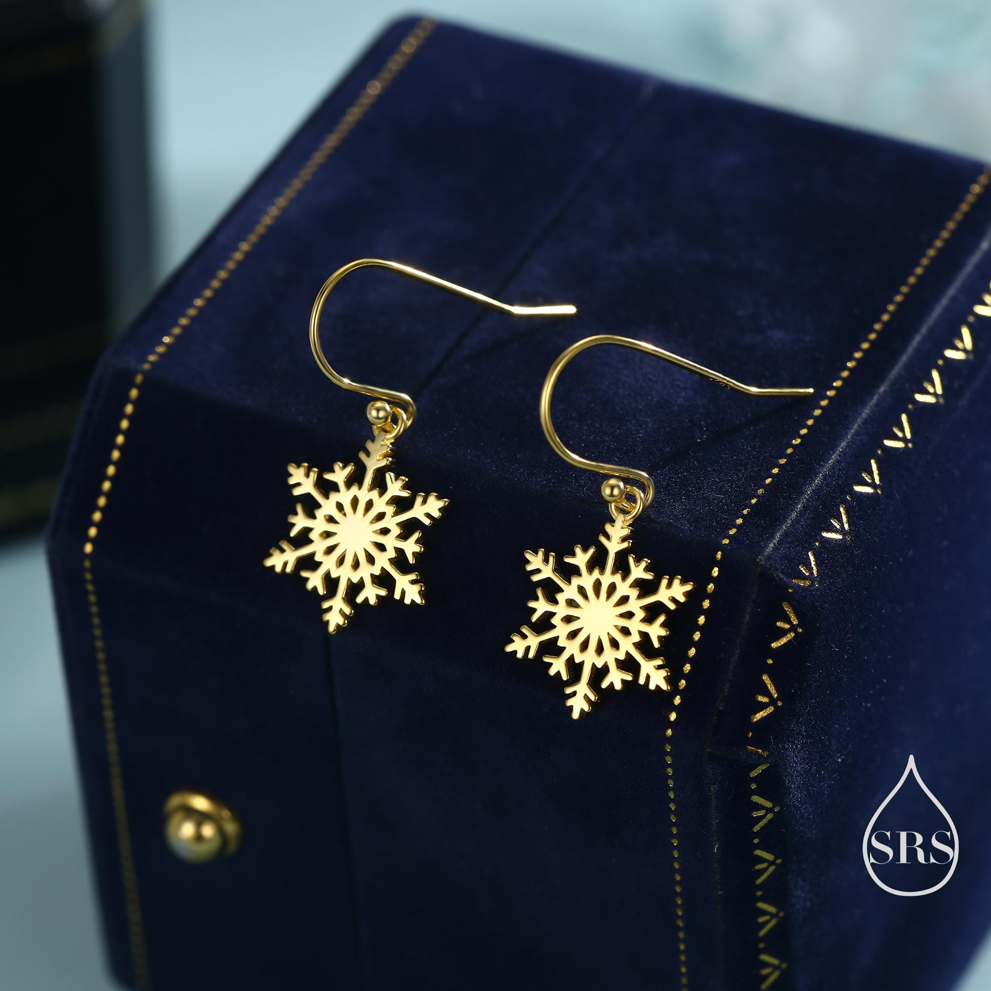 Snowflake Drop Hook Earrings in Sterling Silver, Silver, Gold or Rose Gold, Pretty Snowflake Earrings, Snow Earrings, Christmas Earrings