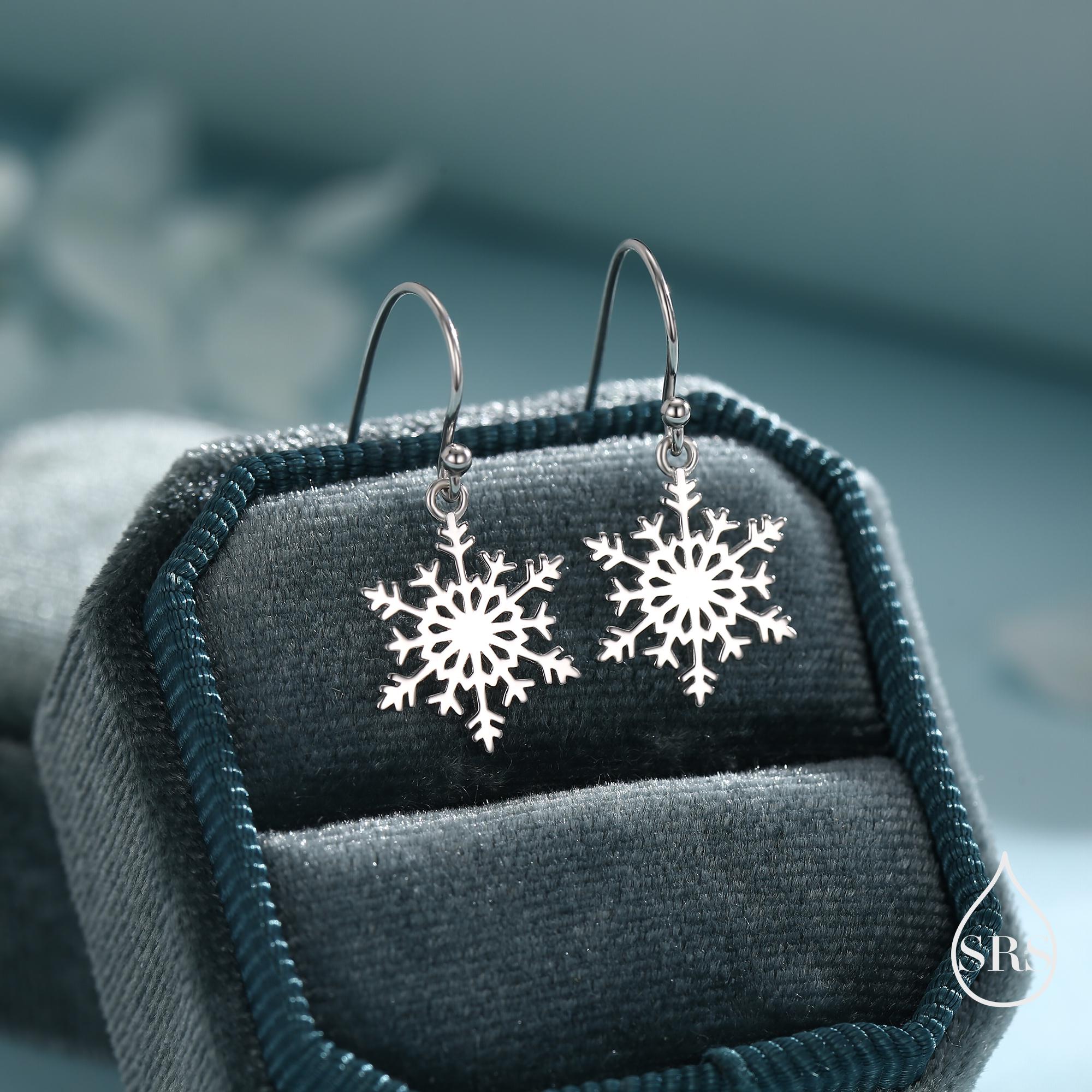 Snowflake Drop Hook Earrings in Sterling Silver, Silver, Gold or Rose Gold, Pretty Snowflake Earrings, Snow Earrings, Christmas Earrings